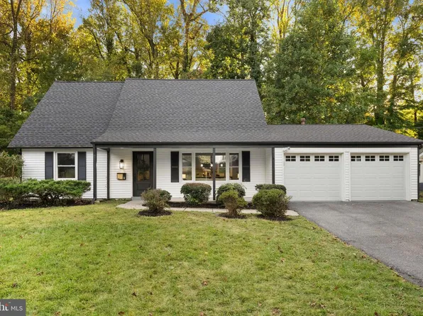 4004 Welsley Ln, Bowie, MD 20715
