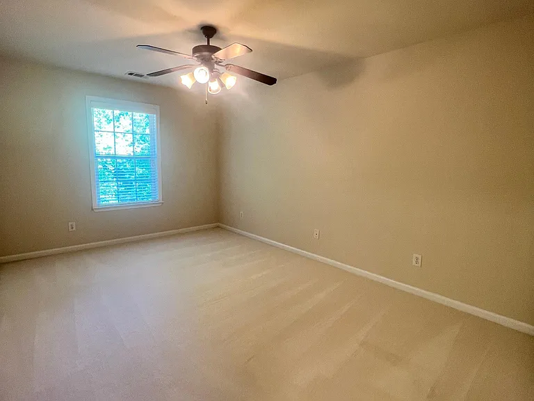 1641 Northgate Mill Dr — Photo 16
