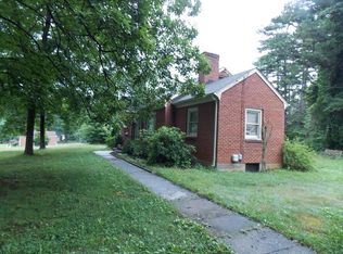 105 Webster Heights Rd, Roanoke, VA 24012