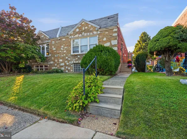 7802 Brier St, Philadelphia, PA 19152