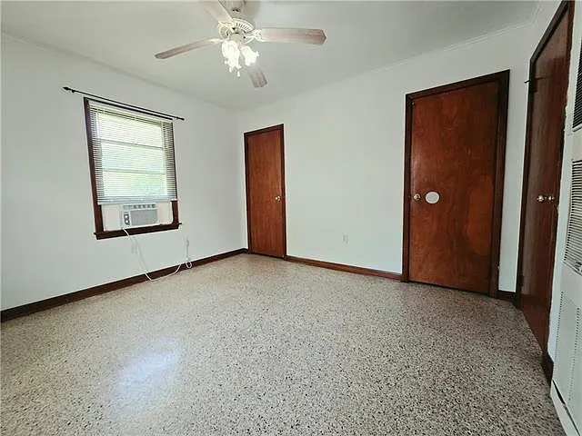2 bed, 1.0 bath, 950 sqft, $1,275 — Photo 4