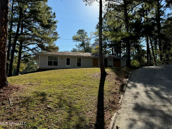 239-241 Lawrence Rd, Jackson, MS 39206