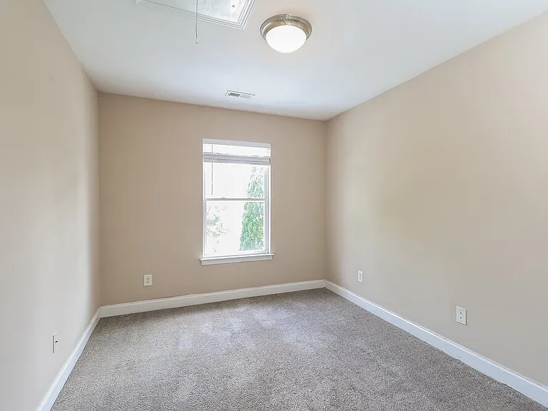 13768 Aldenbrook Dr — Photo 14