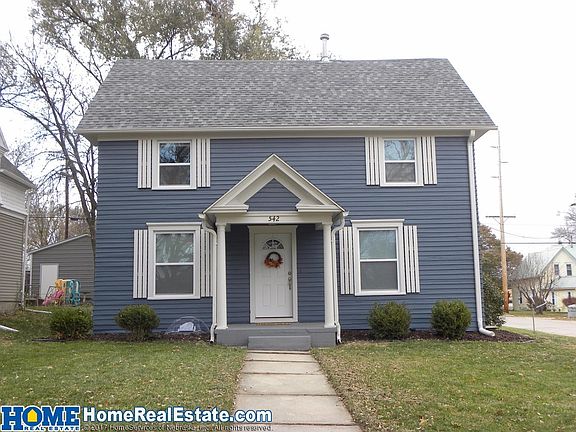 3rd image of 542 S 1st St