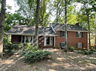 1124 Linda Ln, Charlotte, NC 28211