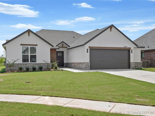 23070 E 106th Pl S, Broken Arrow, OK 74014