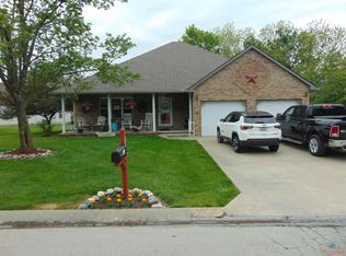 1703 Connor Ln, Clinton, MO 64735