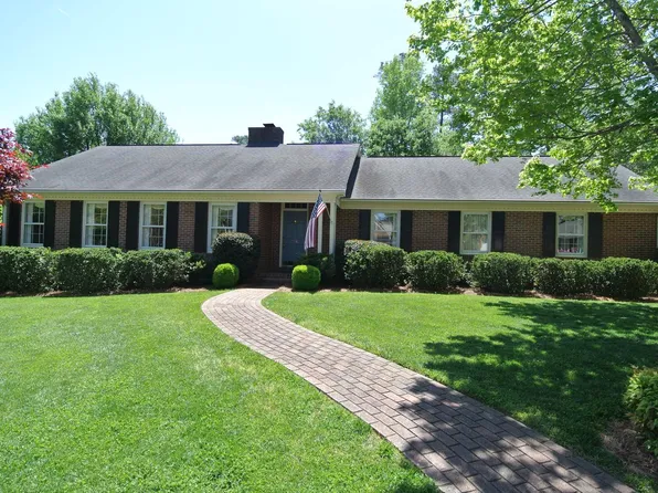 114 Gable Ct, Spartanburg, SC 29307