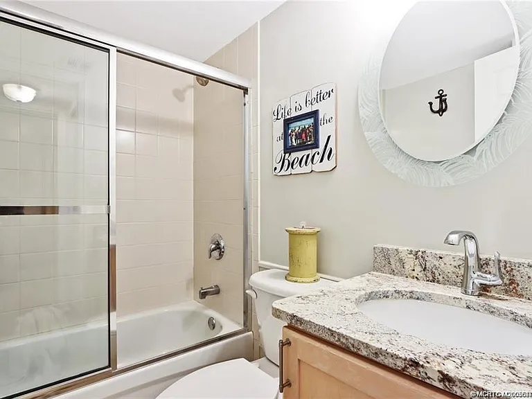 10600 S Ocean Dr #2 — Photo 19