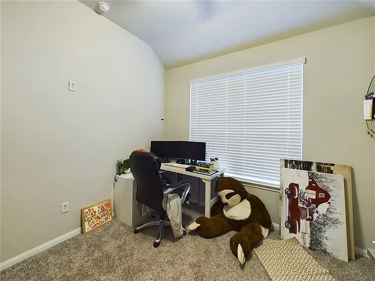 4701 Las Casitas Way — Photo 13