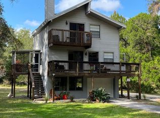 15 53rd St, Yankeetown, FL 34498