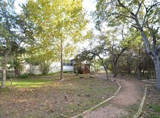 121 Creedmore Dr, Liberty Hill, TX 78642
