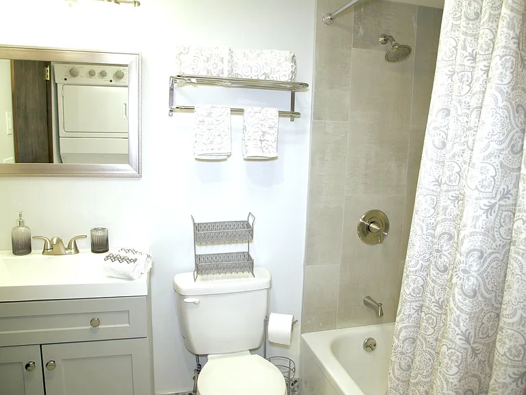 146 Wyomissing Dr — Photo 4