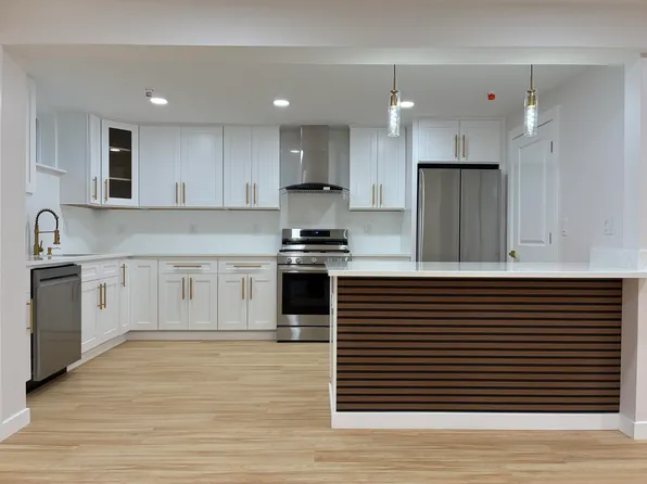 716 11th Street image 1 of 37