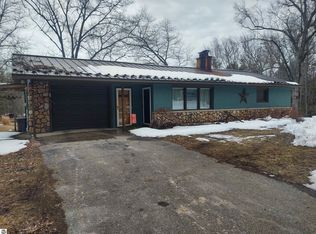 1254 N Plank Rd, Tawas City, MI 48763