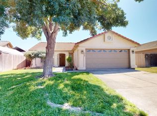 2595 Bordona Dr, Riverbank, CA 95367