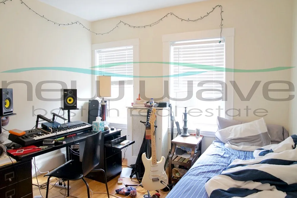 2 bed, 775 sqft, $3,850 — Photo 3