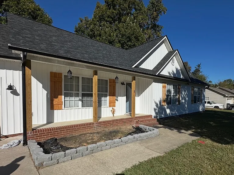 Braxton Ln — Photo 2