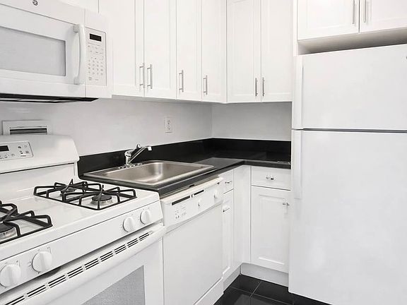 5th image of 201 E 12th St APT 412
