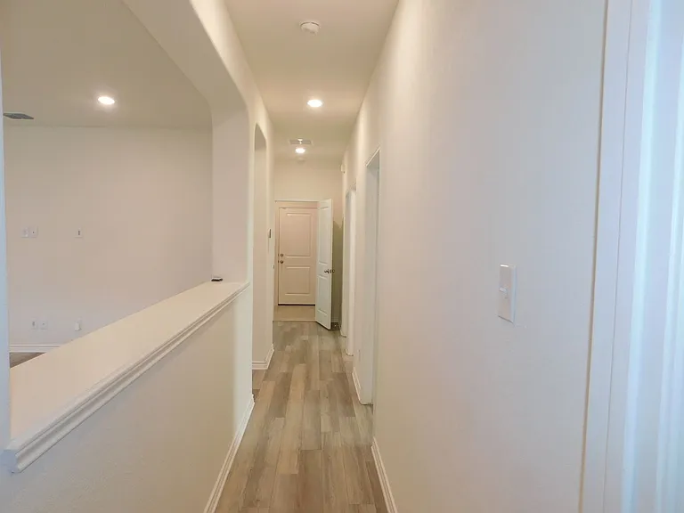 11215 Aristides — Photo 12