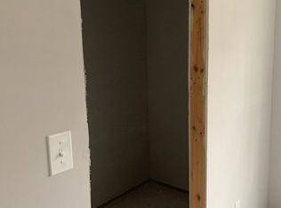 1032 Dover Cir, Sumter, SC 29154