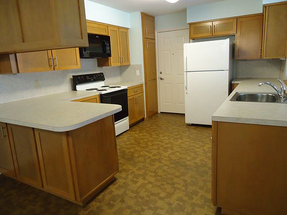 5th image of 1911 Ash Cir