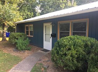 1300 N Greensboro St #A, Carrboro, NC 27510