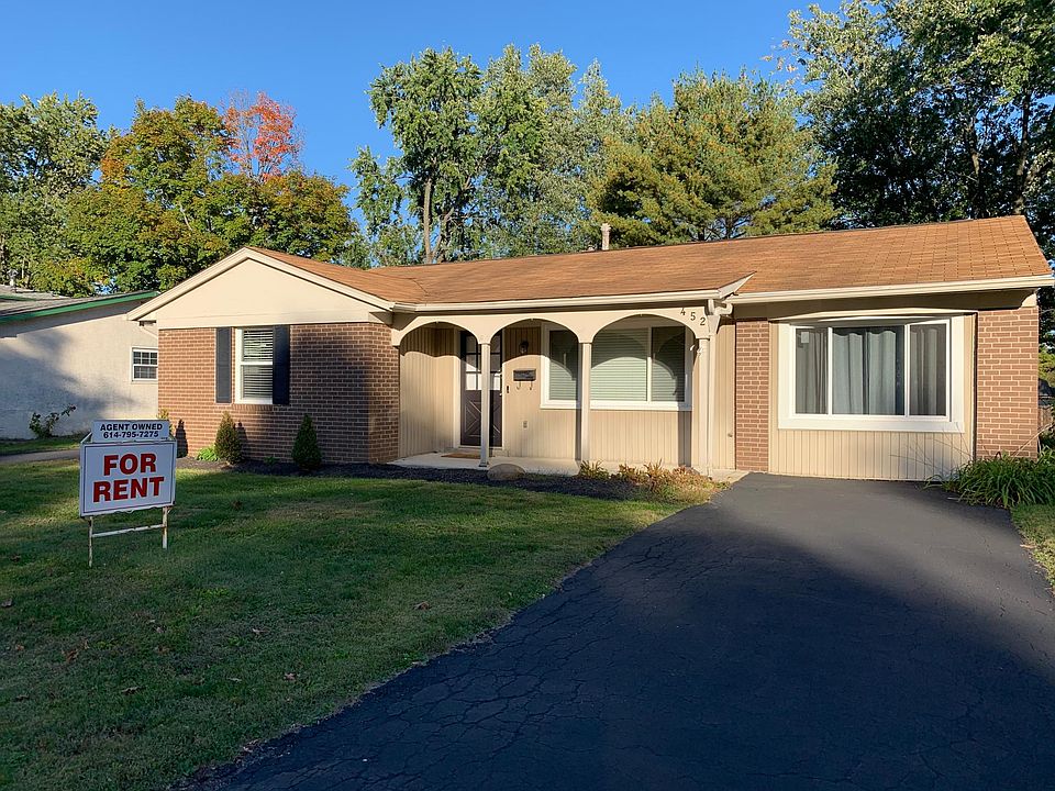 1st image of 452 Foxwood Dr