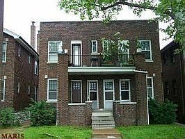 2nd image of 3328 Lawn Ave #A