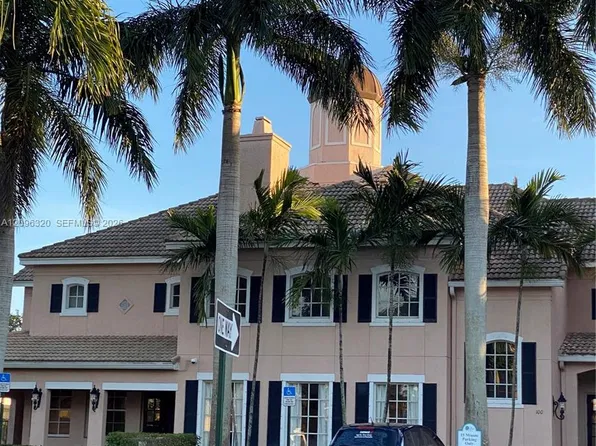 307 Belmont Ln, Pompano Beach, FL