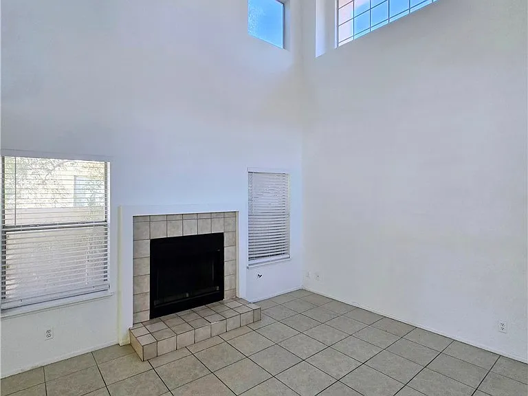 5797 Cedar Ave — Photo 6