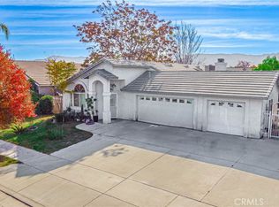1385 E Whittier Ave, Hemet, CA 92544