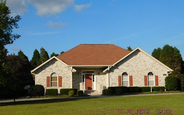 1st image of 720 SW Sweetbreeze Dr