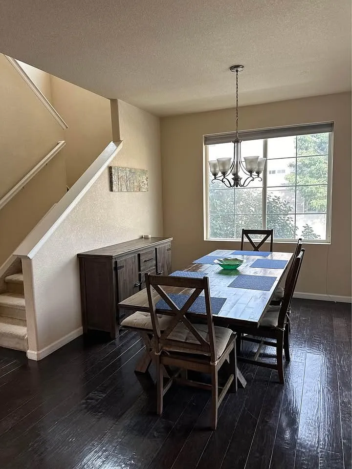 4 bed, 2617 sqft, $1,225 — Photo 4