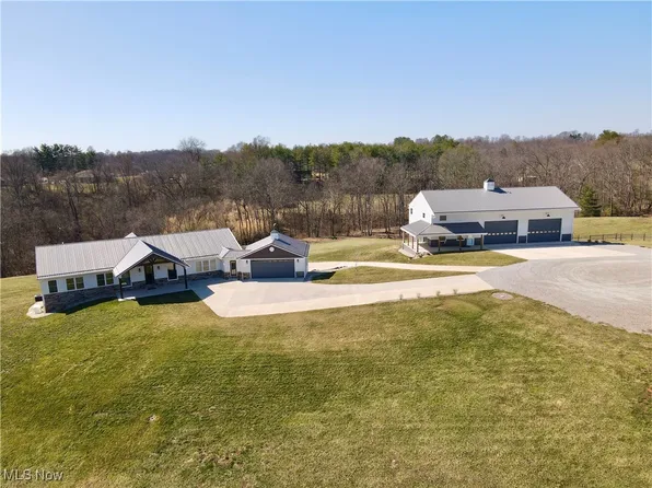 108 Clare Kennedy Dr #106, Marietta, OH 45750