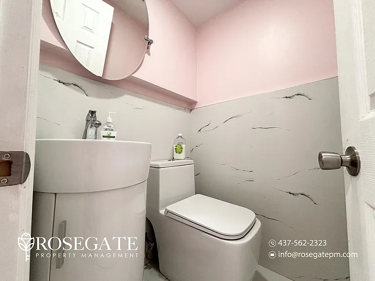 49 College Cres #2 — Photo 24