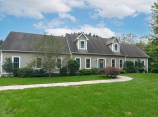 48 Whitcomb Rd, Boxboro, MA 01719