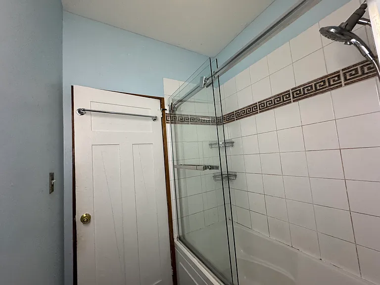 306 Esmond Ave #11 — Photo 41