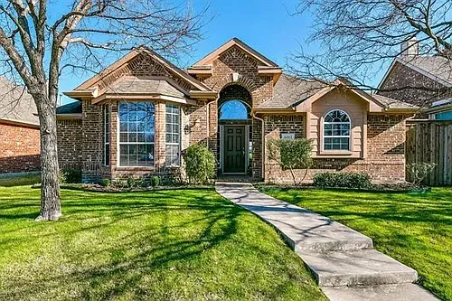 6112 Durango Dr Photo 1