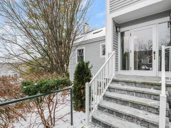 351 Pemberwick Rd APT 915, Greenwich, CT 06831