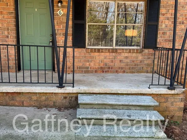 206 S.Charleston Street, 206 S Charleston St APT 6, Blacksburg, SC 29702