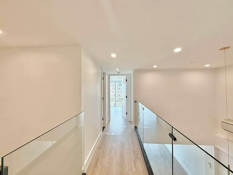 78 Beaver St #3B — Photo 12