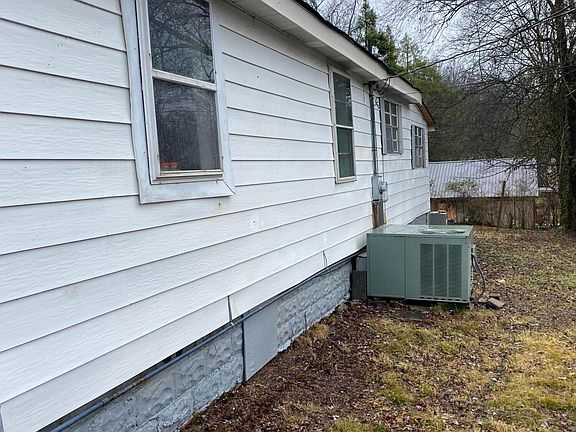 5th image of 4216 Mansion Ave