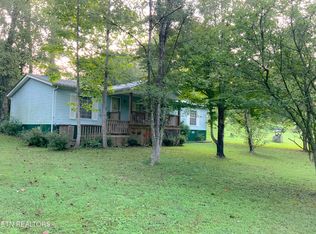 3000 Fairview Rd, Madisonville, TN 37354