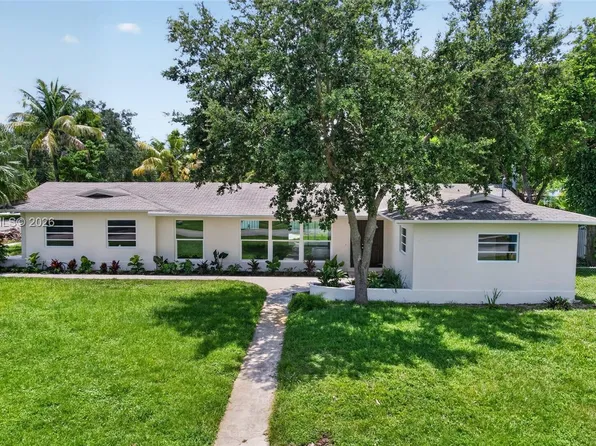 7040 NW 8th Ct, Fort Lauderdale, FL 33317