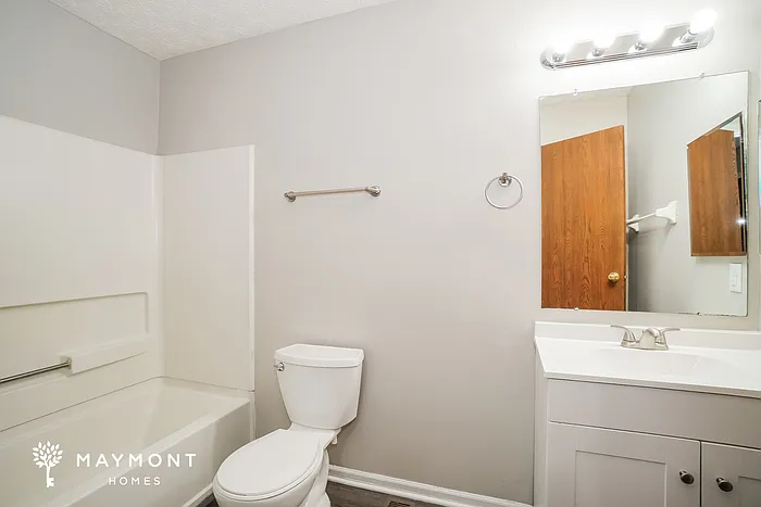 473 Buckingham Ct — Photo 12