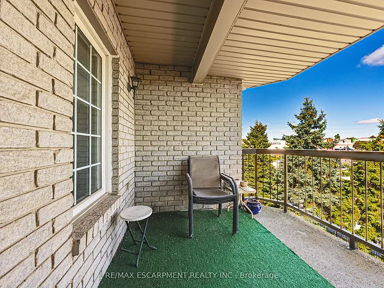 990 Golf Links Rd #308 — Photo 27