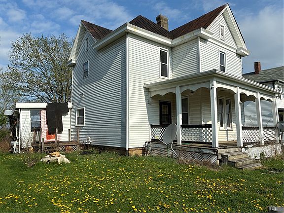 3rd image of 29 Buffalo Rd N