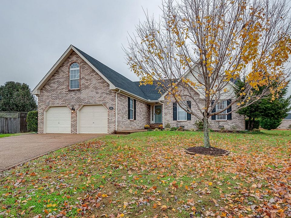 1st image of 3105 Pewitt Cir
