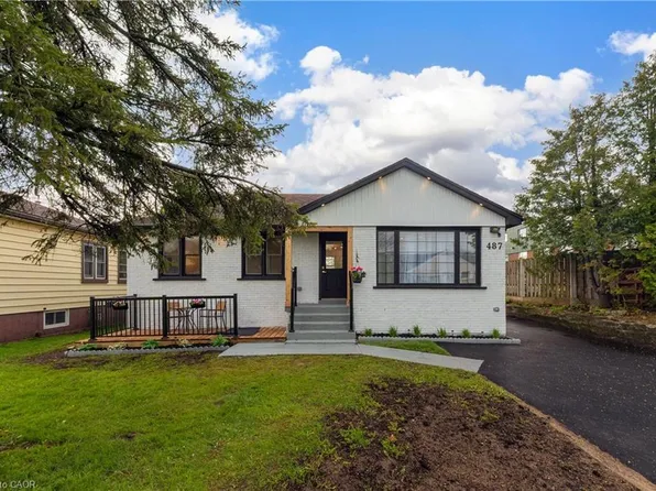 487 E 37th St, Hamilton, ON L8V 4C1